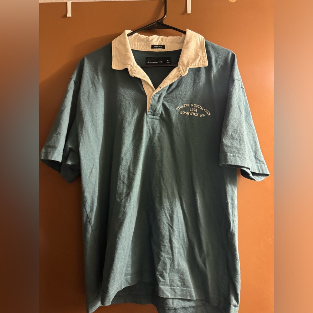 abercrombie & fitch shirt size M